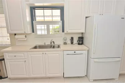 715 SW Balmoral Trace, Stuart, FL 34997 - Photo 14