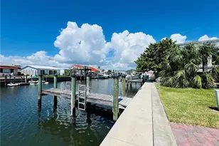 10851 S Ocean Dr, Jensen Beach, FL 34957 - Photo 10