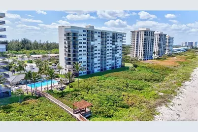 4250 N Highway A1A #302, Fort Pierce, FL 34949 - Photo 54