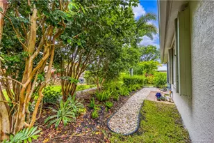 583 NW Cherry Oak Way, Jensen Beach, FL 34957 - Photo 24