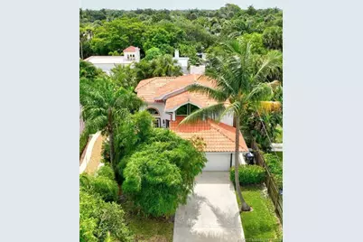 221 SE Coconut Avenue, Stuart, FL 34996 - Photo 18