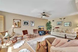 221 SE Coconut Ave, Stuart, FL 34996 - Photo 10