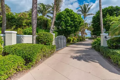 4643 NE Ocean Boulevard, Jensen Beach, FL 34957 - Photo 6