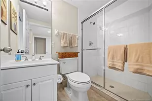 5799 NE Island Cove Way, Stuart, FL 34996 - Photo 32