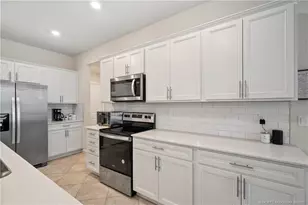 1806 SE Ocean Cove Way, Stuart, FL 34996 - Photo 10