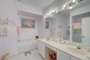 6789 SE Warwick Ln, Stuart, FL 34997 - Photo 14