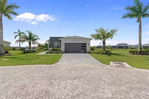 10975 SW Magenta Ln, Port Saint Lucie, FL 34987 - Photo 32