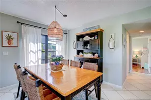 333 NE Golfview Circle, Stuart, FL 34996 - Photo 6