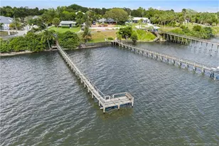 11105 S Indian River Dr, Fort Pierce, FL 34982 - Photo 2