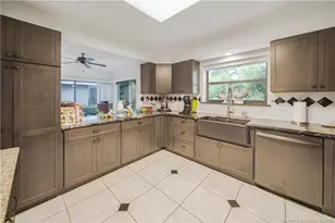 2720 SW Willowood Cir, Palm City, FL 34990 - Photo 2