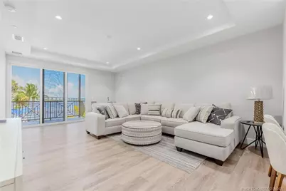 41 SW Seminole Street #305, Stuart, FL 34994 - Photo 8