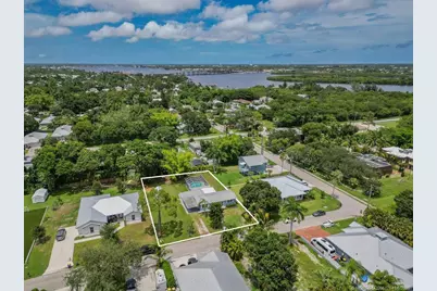 865 SW 34th Terrace, Palm City, FL 34990 - Photo 2