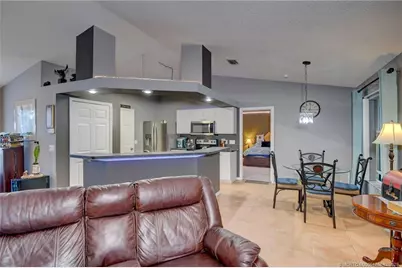 2474 SE Marseille Street, Port Saint Lucie, FL 34952 - Photo 12