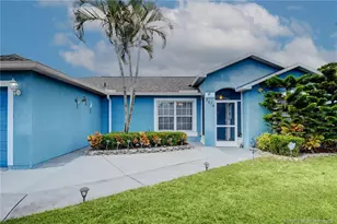 2474 SE Marseille St, Port Saint Lucie, FL 34952 - Photo 2