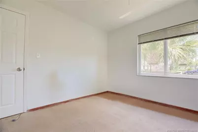 5225 NE 5th Avenue, Oakland Park, FL 33334 - Photo 12