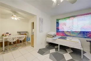 5225 NE 5th Ave, Oakland Park, FL 33334 - Photo 8