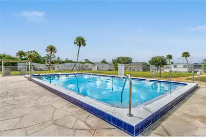 144 SE Tudor Court, Stuart, FL 34994 - Photo 36