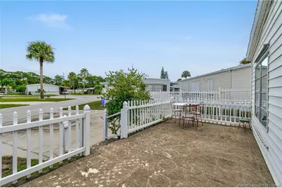 144 SE Tudor Court, Stuart, FL 34994 - Photo 12