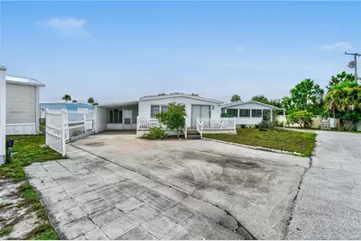 144 SE Tudor Court, Stuart, FL 34994 - Photo 6