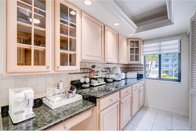 10 NE Plantation Road #101, Stuart, FL 34996 - Photo 8