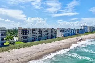 10200 S Ocean Dr, Jensen Beach, FL 34957 - Photo 44