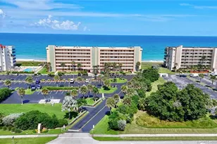 10200 S Ocean Dr, Jensen Beach, FL 34957 - Photo 30