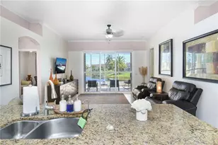 566 NW Lambrusco Dr, Port Saint Lucie, FL 34986 - Photo 16