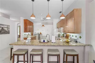 566 NW Lambrusco Dr, Port Saint Lucie, FL 34986 - Photo 14