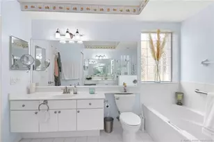 566 NW Lambrusco Dr, Port Saint Lucie, FL 34986 - Photo 26