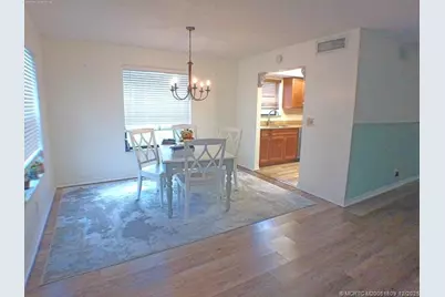 421 SW South River Drive #107, Stuart, FL 34997 - Photo 4