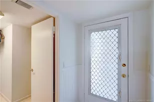 10 NE Plantation Rd, Stuart, FL 34996 - Photo 10