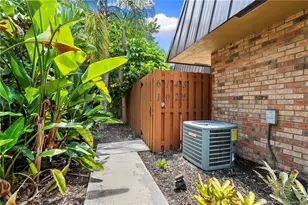 6143 SE Windsong Ln, Stuart, FL 34997 - Photo 4