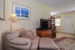 98 Spring Lake Dr, Vero Beach, FL 32962 - Photo 6