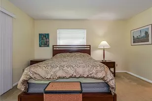 98 Spring Lake Dr, Vero Beach, FL 32962 - Photo 14