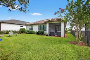 516 SE Villandry Way, Port Saint Lucie, FL 34984 - Photo 40
