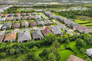 516 SE Villandry Way, Port Saint Lucie, FL 34984 - Photo 46