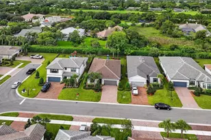 516 SE Villandry Way, Port Saint Lucie, FL 34984 - Photo 48