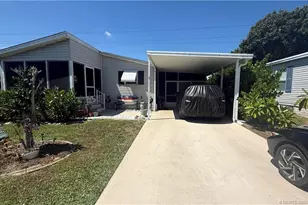 7102 SE Yellowood Ln, Stuart, FL 34994 - Photo 2