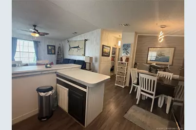 7102 SE Yellowood Lane, Stuart, FL 34994 - Photo 4