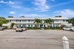 2929 SE Ocean Blvd, Stuart, FL 34996 - Photo 20