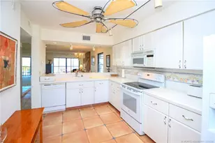 4540 NE Sandpebble Trce, Stuart, FL 34996 - Photo 6