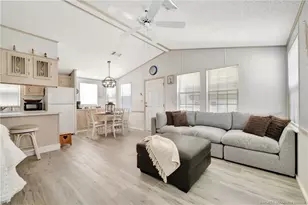 10725 S Ocean Dr, Jensen Beach, FL 34957 - Photo 12