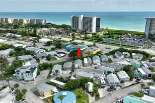 10725 S Ocean Dr, Jensen Beach, FL 34957 - Photo 2