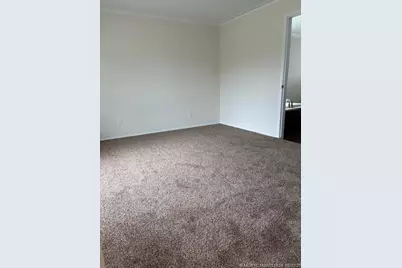 409 Oakmont Avenue, Moore Haven, FL 33471 - Photo 6