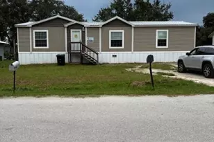 409 Oakmont Ave, Moore Haven, FL 33471 - Photo 1