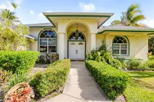 1171 SE Buttonwood Cir, Stuart, FL 34997 - Photo 2