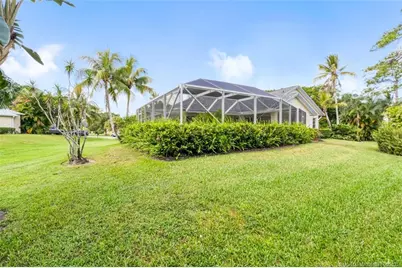 1171 SE Buttonwood Circle, Stuart, FL 34997 - Photo 6
