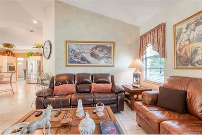 1171 SE Buttonwood Circle, Stuart, FL 34997 - Photo 16