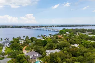 2929 SE Ocean Blvd, Stuart, FL 34996 - Photo 24