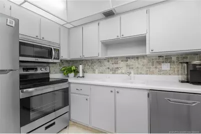 2929 SE Ocean Boulevard #143-6, Stuart, FL 34996 - Photo 8